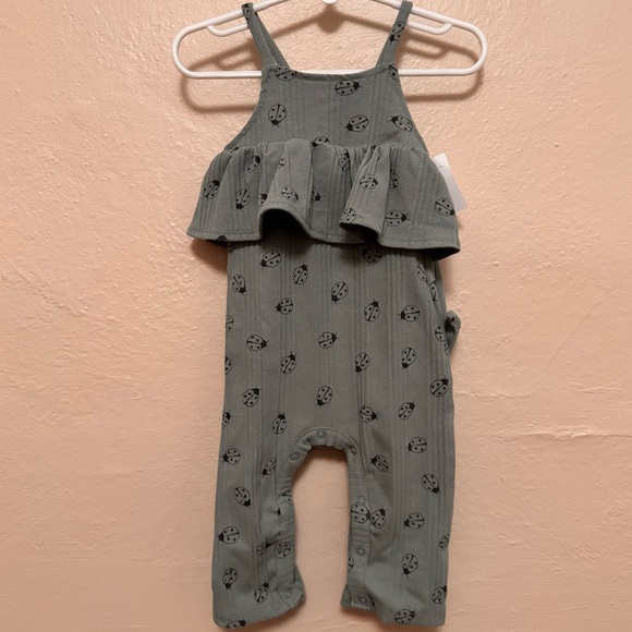 NWT Grayson Mini Ladybug Print Ruffle Romper - Picture 1 of 10